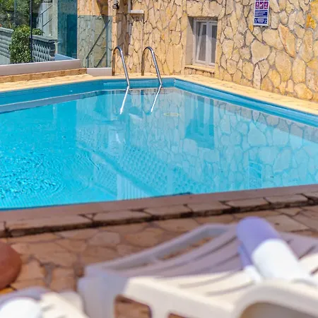 Aria With Pool